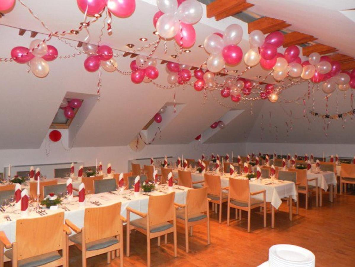 Magita Hotel Basko Buitenkant foto